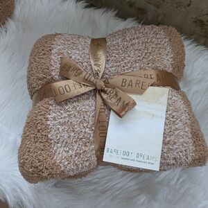 Barefoot Dreams Plush Cozy Blanket Golden Tan Ivory NWT
